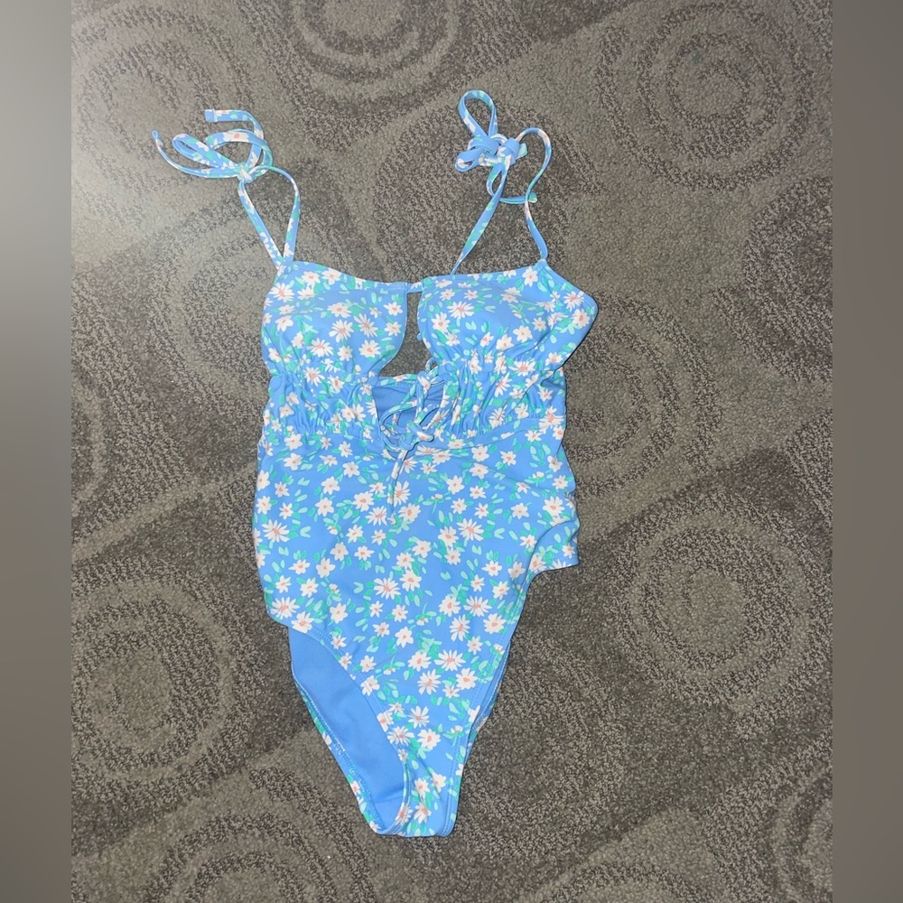 NWT target small one piece swimsuit